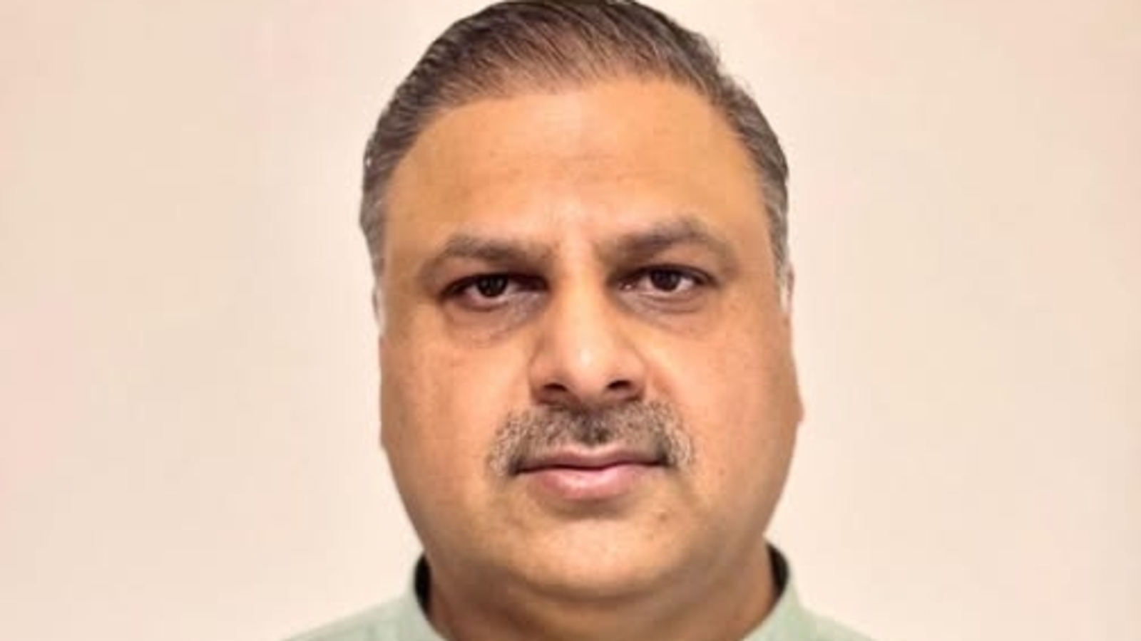who-was-ashiq-hussain-pakistani-uber-driver-dies-after-falling-from