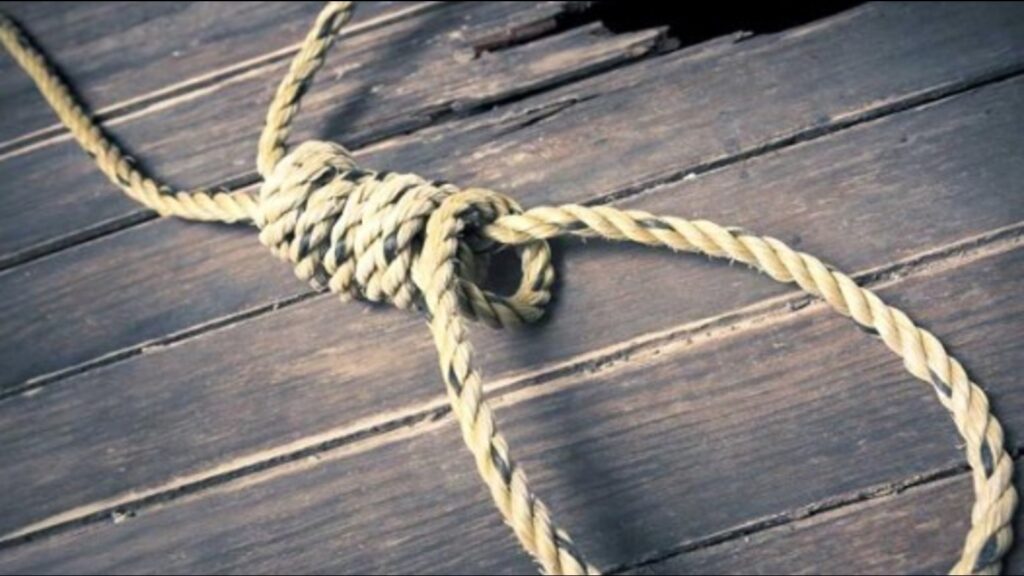 Wife hangs self, panicked man tries to dispose body in Shahjahanpur