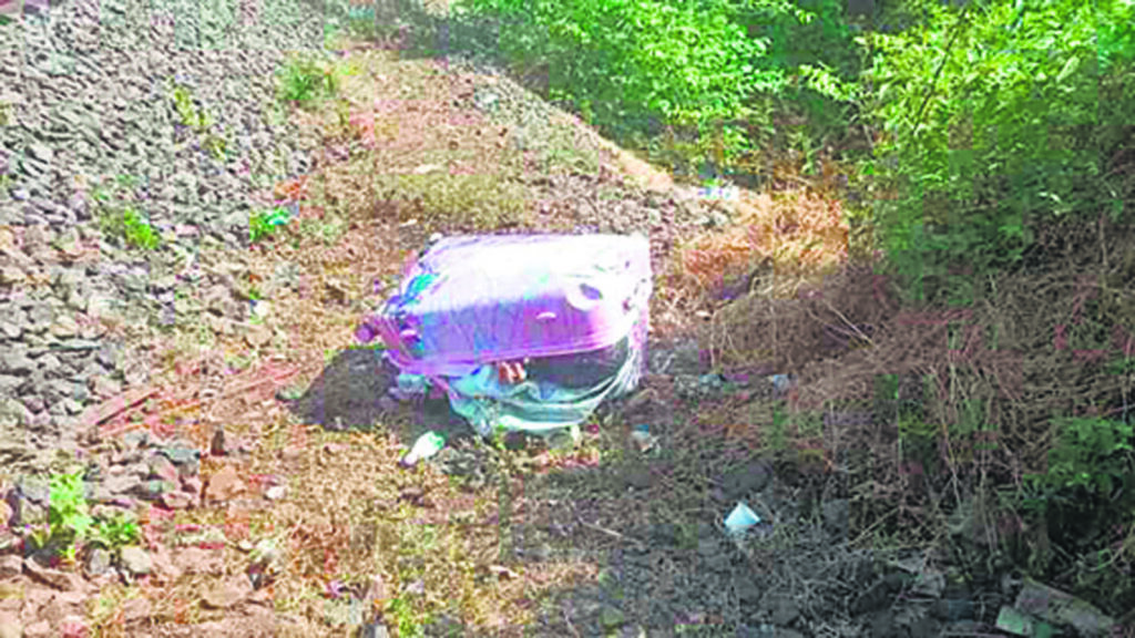 Woman found dead in suitcase near Bengaluru railway track was strangulated | Bengaluru