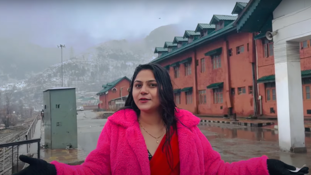 YouTuber Jyoti Malhotra was in touch with Pakistan operatives; no links to terror: Police | Latest News India